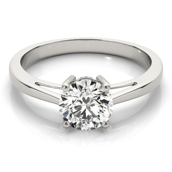 IGI Lab-Grown Round Cut D-VVS Diamond Claw Setting Engagement Ring.
