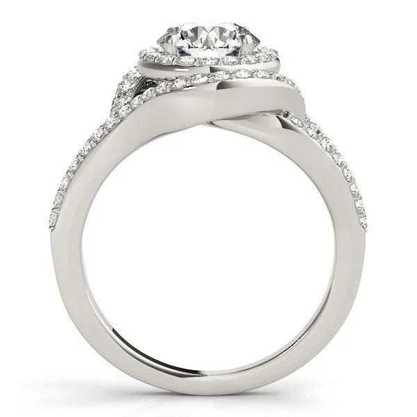 Lab Grown Round Cut DE/VS Diamond Halo Engagement Ring Gift For Her.