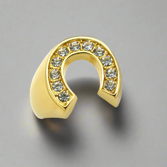 0.15 Carat Natural Round Diamond Horseshoe Statement Engagement Ring