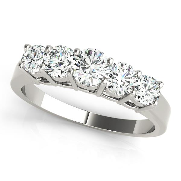0.25Ct - 1.00Ct Lab-Grown Round Diamond Rectangular Basket Style Shared Prong Setting 5-Stone Diamond Ring, DE Color VVS Clarity