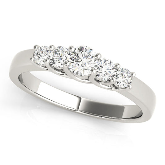 0.25-1.00ct Lab-Grown Round Diamond 5-Stone Scalloped Prong Diamond Ring, DE Color VVS Clarity