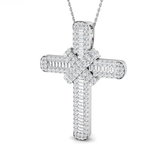 0.68ct Ð 13.64ct Baguette & Round Diamond X-Shaped Crossover Cross Necklace in Platinum