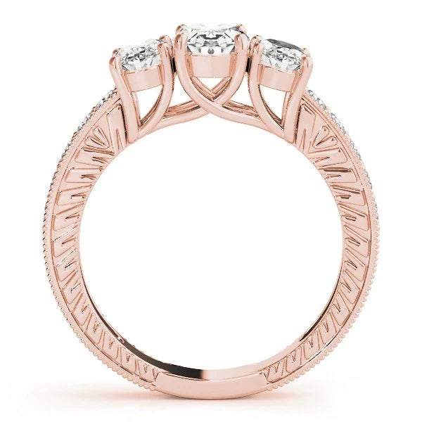 18K Gold Oval Cut Trilogy Engagement Ring Ð 2Ct DE/VS Lab Grown Diamond