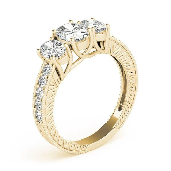 18K Gold Oval Cut Trilogy Engagement Ring Ð 2Ct DE/VS Lab Grown Diamond