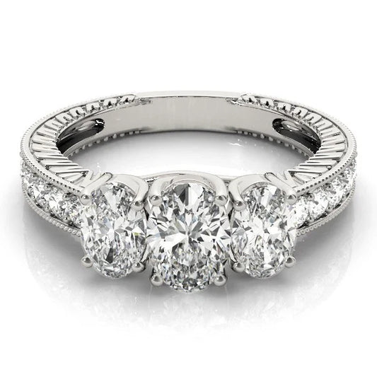18K Gold Oval Cut Trilogy Engagement Ring Ð 2Ct DE/VS Lab Grown Diamond
