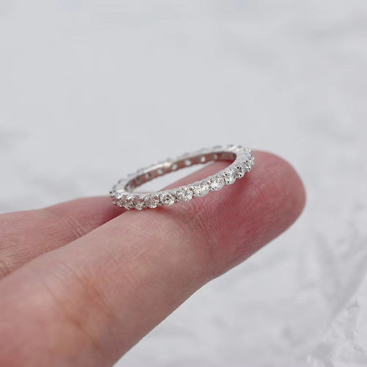 D-E/VVS 1 Ct Lab Grown Round Cut Diamond Claw set Full Eternity Ring White Gold